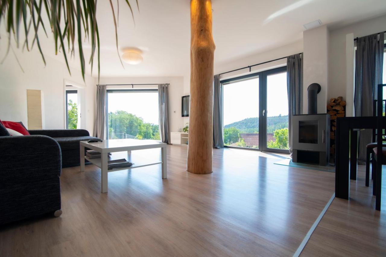 Wellness Bungalov - Vodni Nadrz Slapy - 40Km Od Prahy Necin Exterior foto